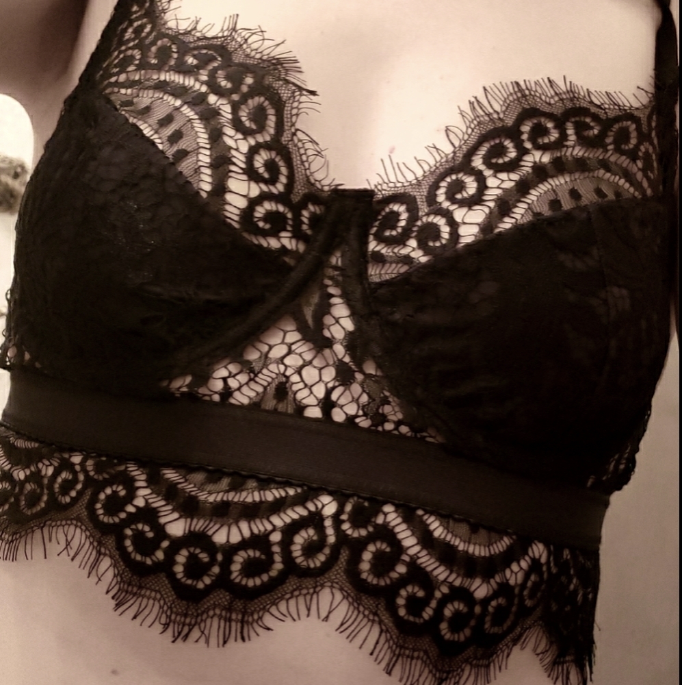Lace bra